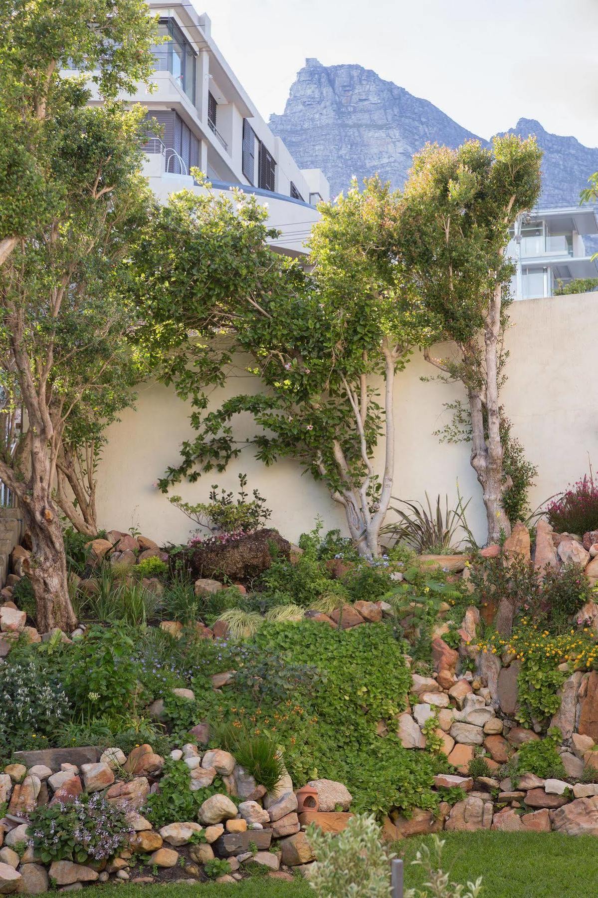 Caprice Camps Bay Apartment Exterior photo